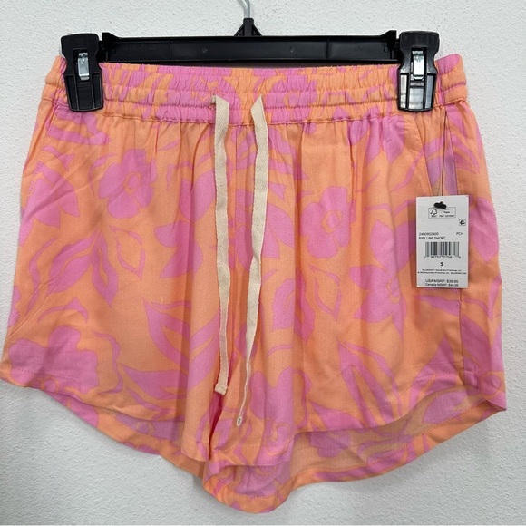 Billabong Women's Shorts Size Small Pink Orange Hawaiian Floral Lightweight NWT - Picture 1 of 6